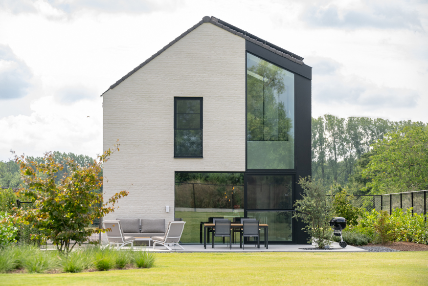 Hoe ramen en deuren de uitstraling van je woning bepalen